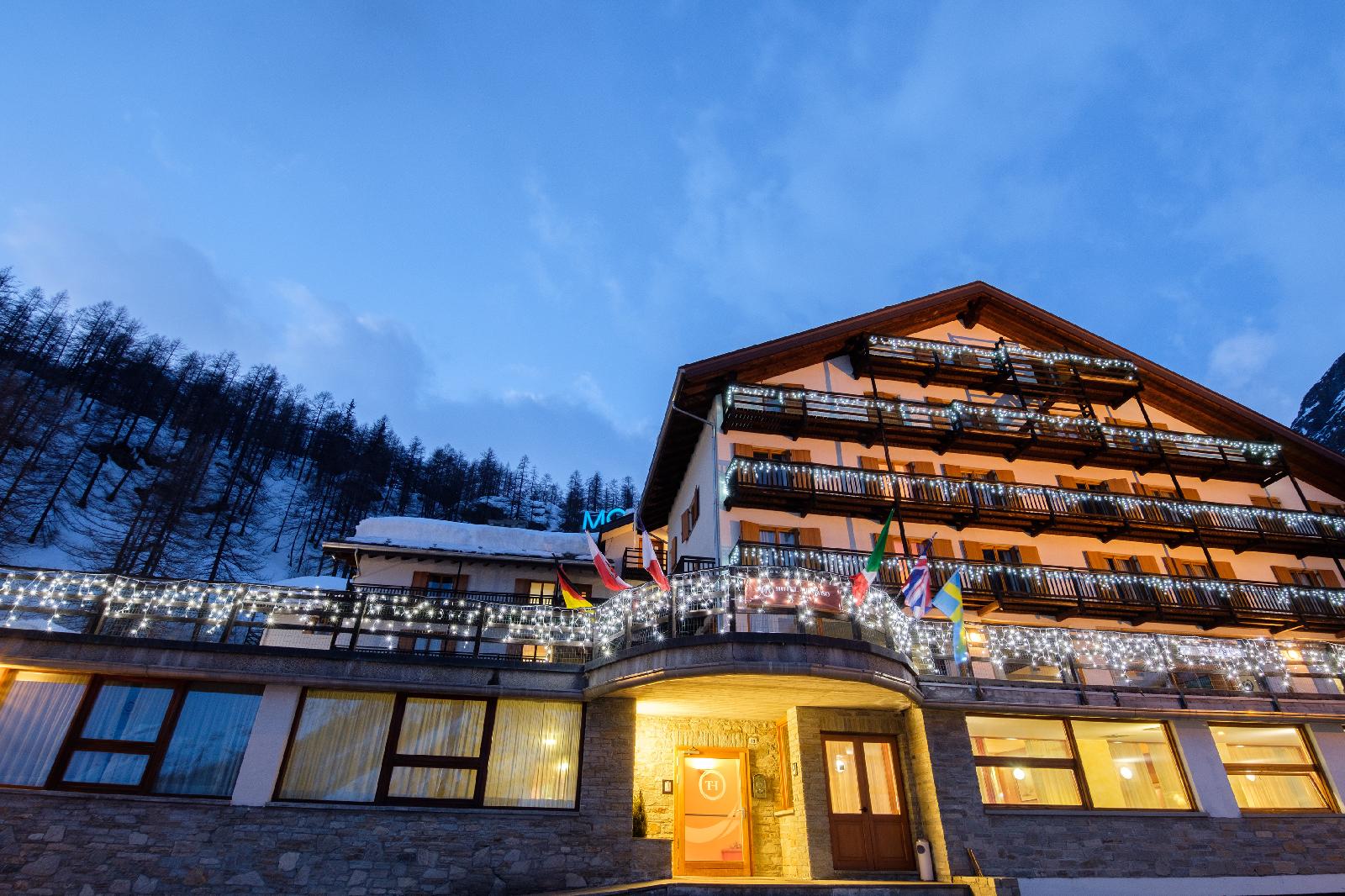 

Roma - Monte Rosa, Montagna Italia - La Trinitè Monboso Hotel