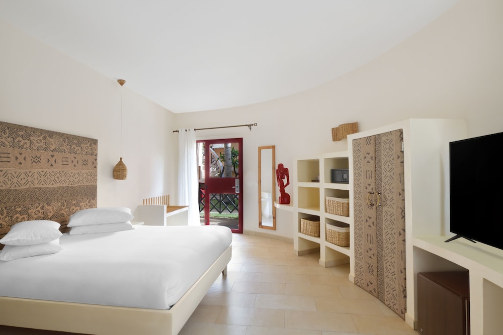 

Milano - Somone - Lamantin Beach Resort And Spa Managed By Accor