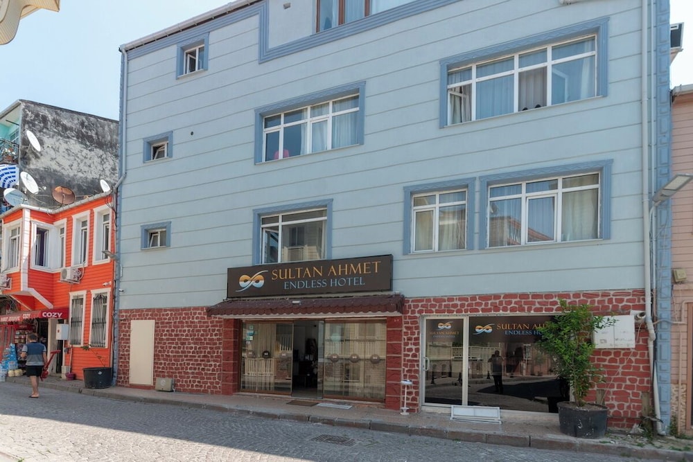 

Bologna - Istanbul - Sırma Sultan Hotel