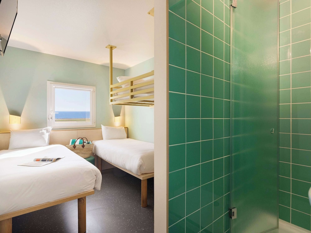 

Milano - Saint-Tropez - greet Hotel Nice Aeroport Promenade des Anglais
