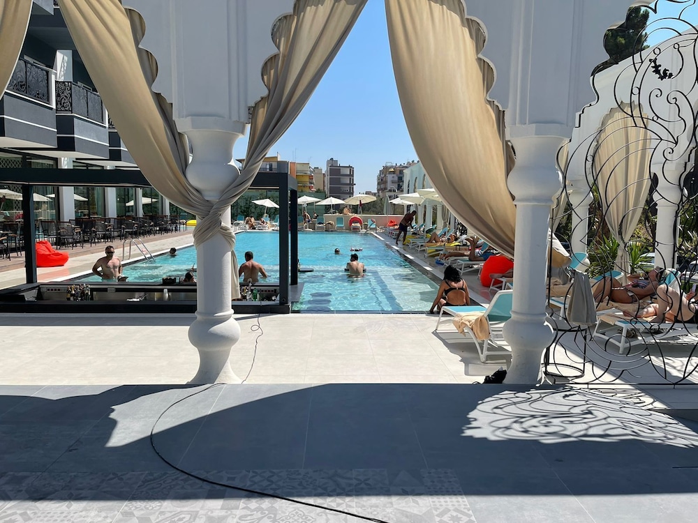 

Catania - Golem - PREMIUM SUNRISE