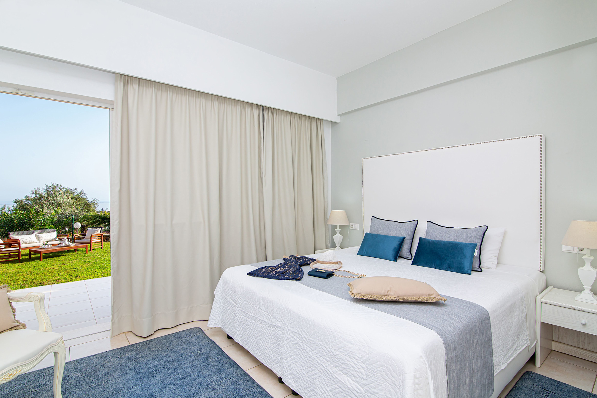 

Napoli - Hersonissos - Villa Mare Monte ApartHotel