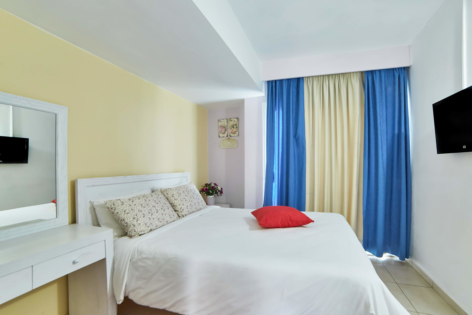 

Roma - Anissaras - Villa Mare Monte ApartHotel