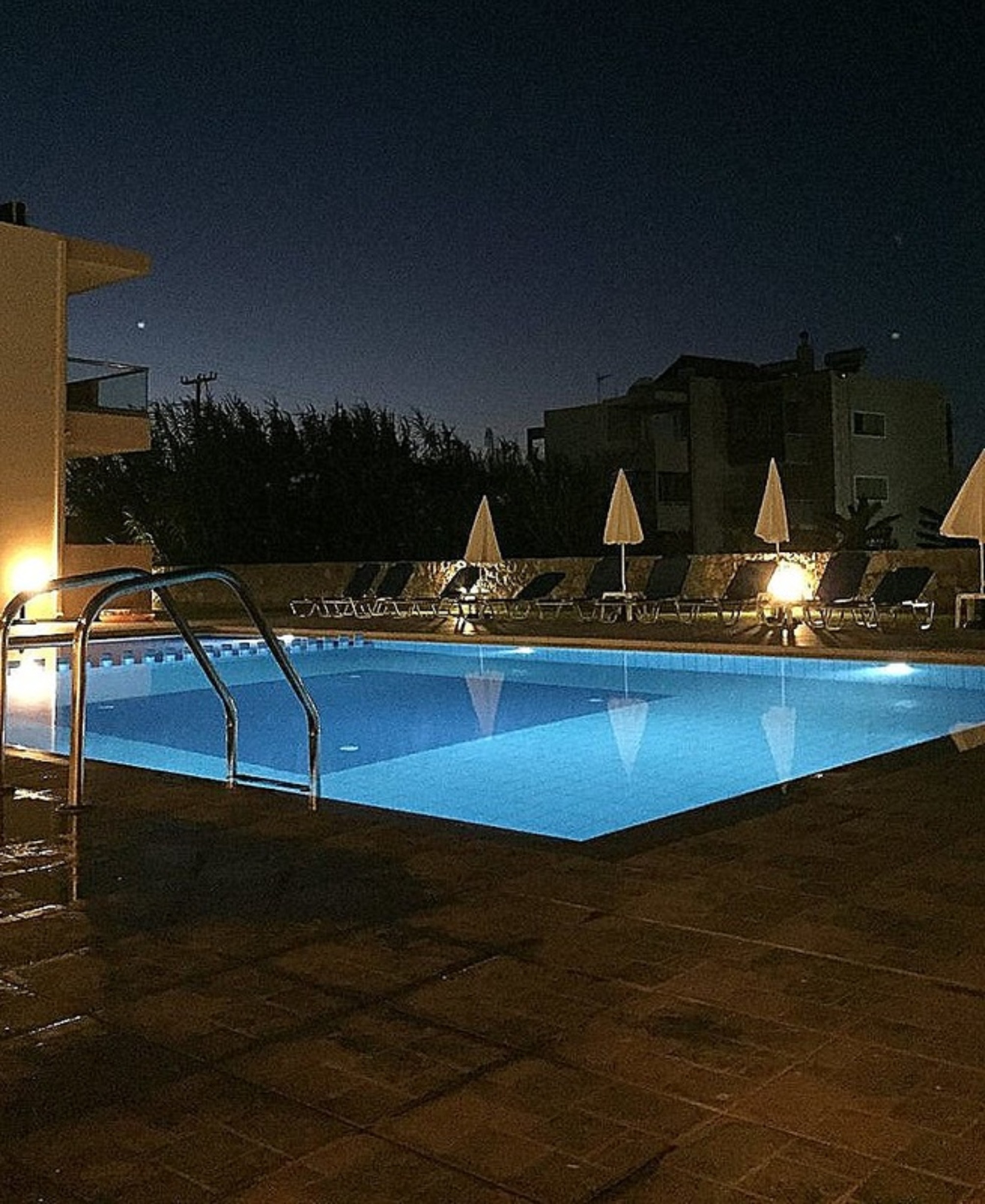 

Roma - Stalós - Gerona Mare Apartments