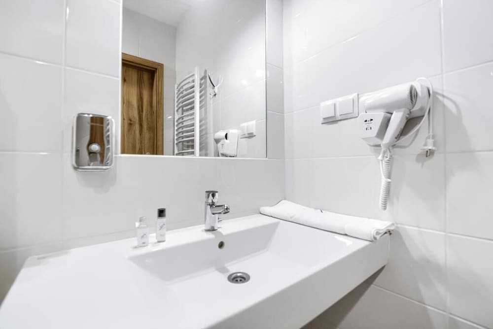 

Roma - Stettino - HOTEL & RESTAURACJA BOSAK