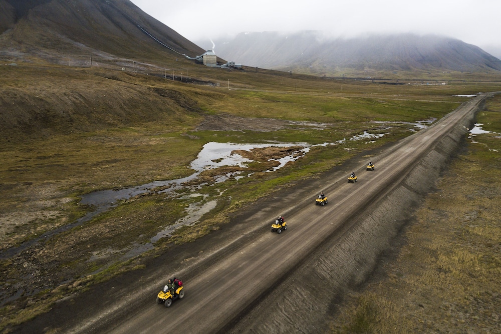 

Bologna - Longyearbyen - Svalbard Hotel