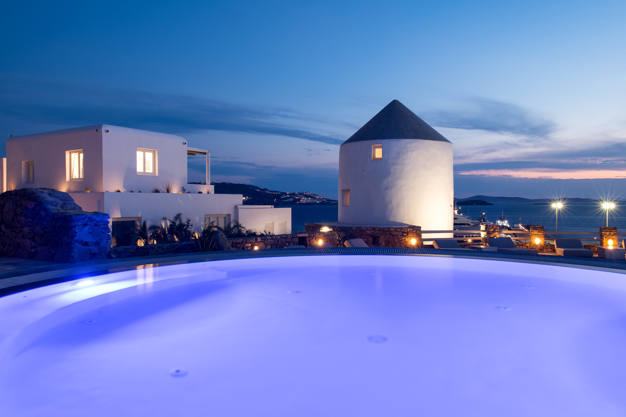 

Lamezia Terme - Mykonos, Isole Greche - Porto Mykonos