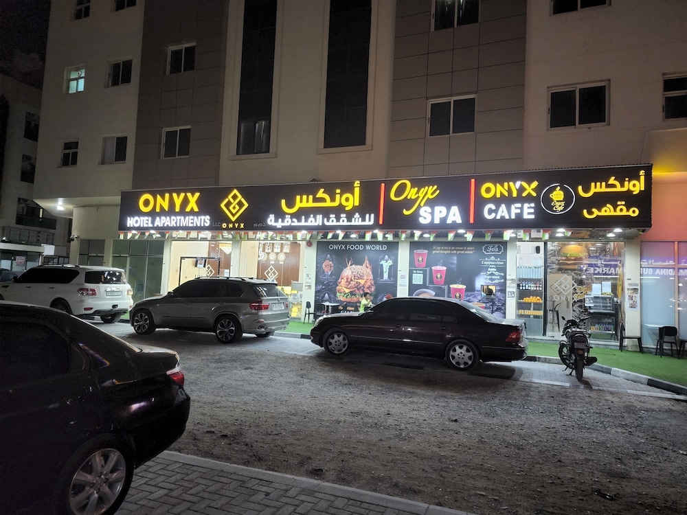 

Roma - Dubai - Onyx Hotel Apartments - MAHA HOSPITALITY GROUP