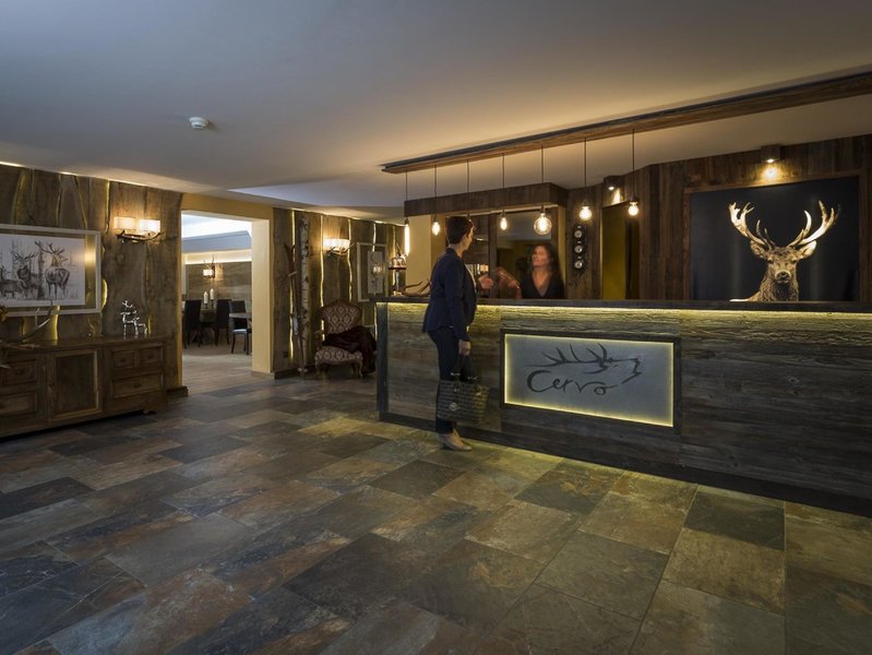 

Catania - St. Moritz, Montagna Svizzera - Hotel Cervo