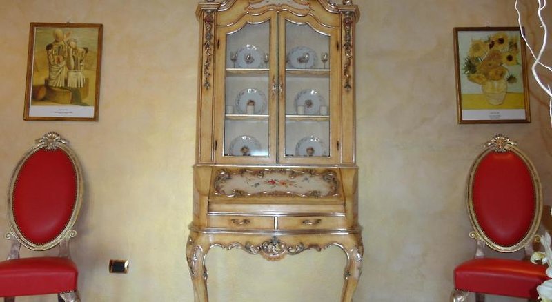 

Comiso - Lazise - Hotel Confine