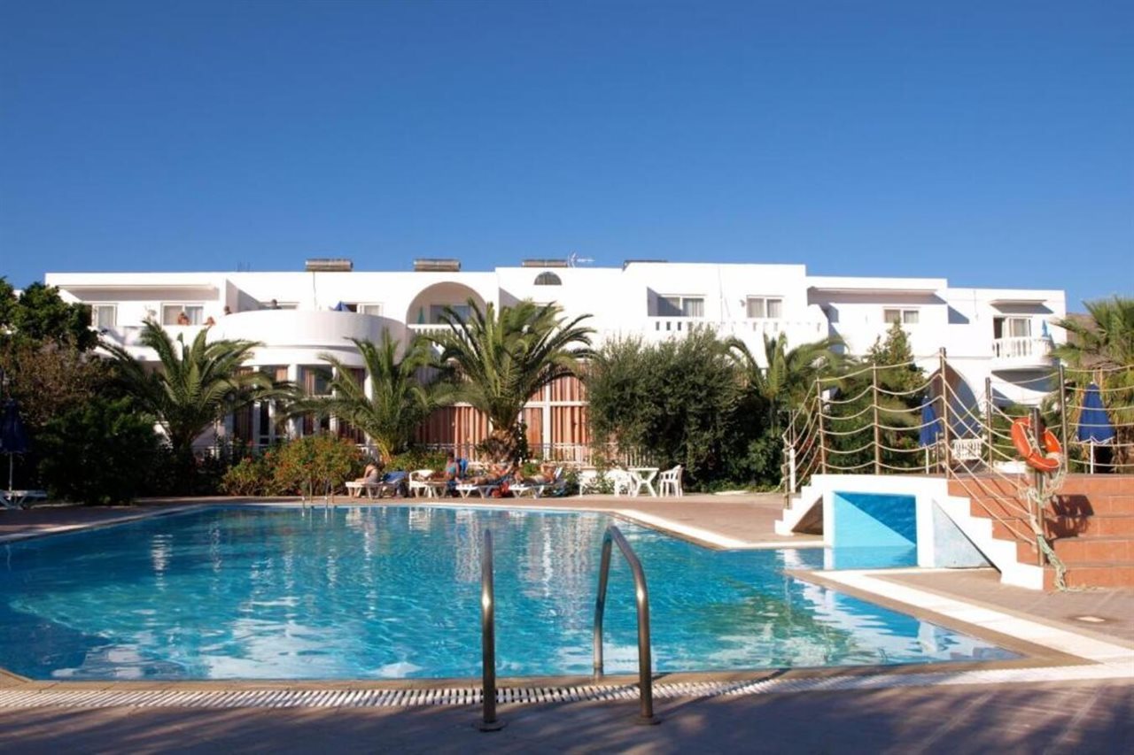 

Milano - Tílos - Eristos Beach Hotel