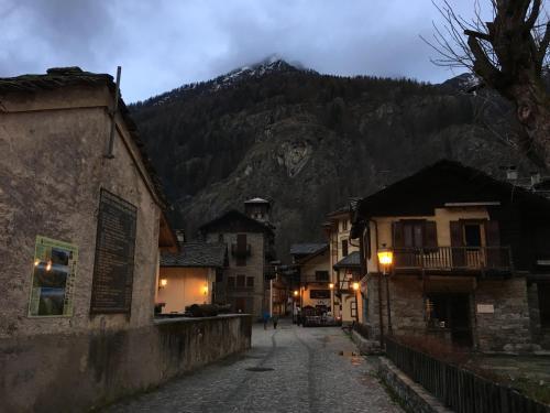 

Roma - Gressoney-la-Trinité - Hotel Gran Baita
