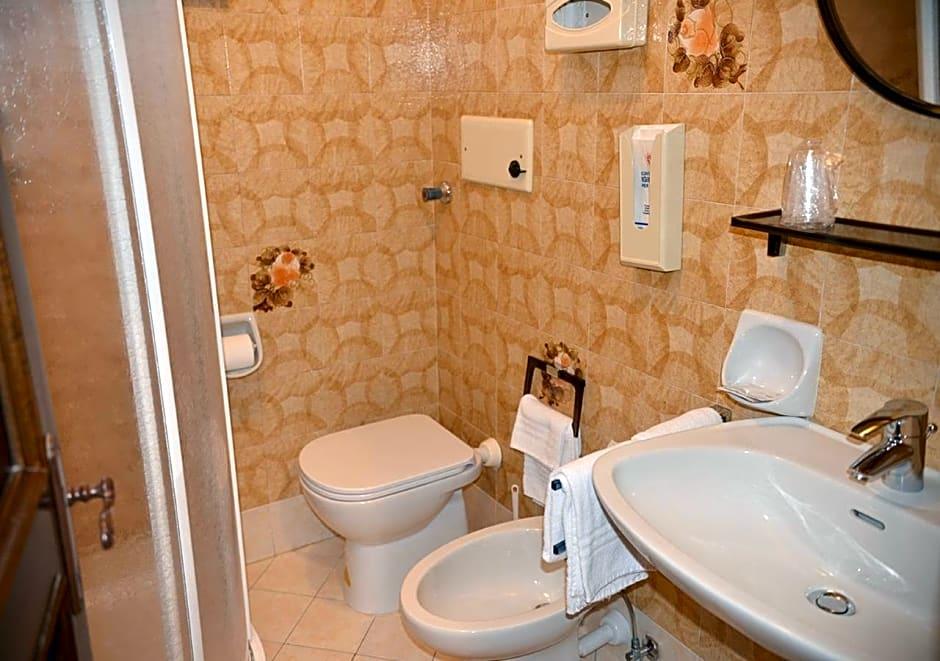 

Roma - Cavalese - Hotel Regina Delle Dolomiti