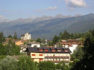 

Napoli - Cavalese - Azalea Park Hotel