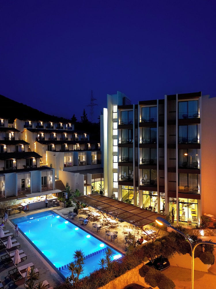 

Roma - Orikum - Olympia Villas and Hotel