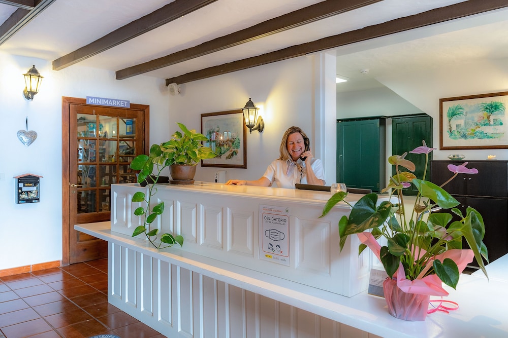 

Genova - Los Pocillos - Casas Heddy, Well-being Resort