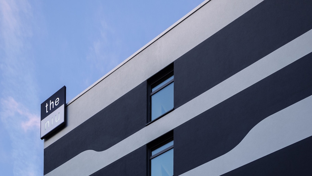

Napoli - Stoccarda - Holiday Inn - the niu, Mesh Stuttgart Messe