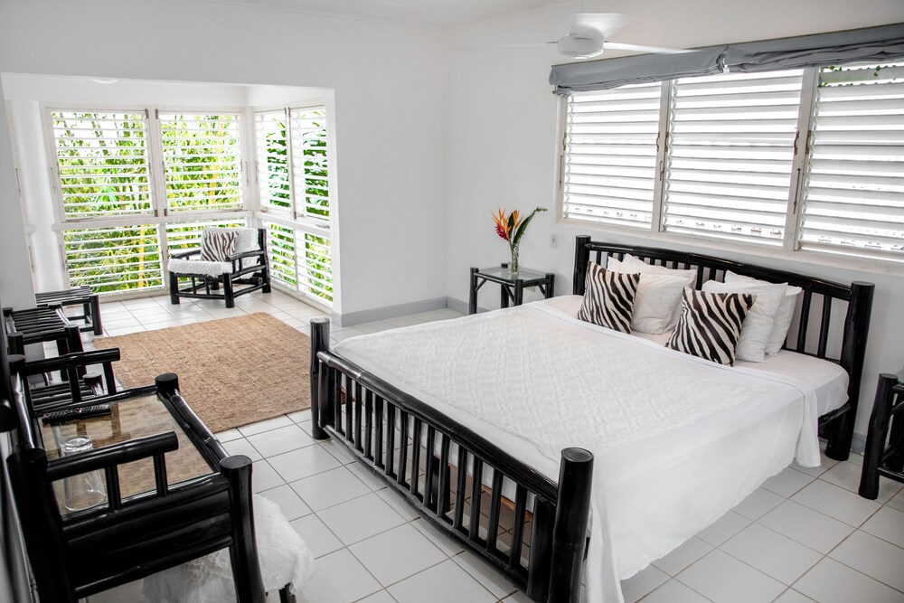 

Venezia - Port Antonio - LF Jungle Retreat