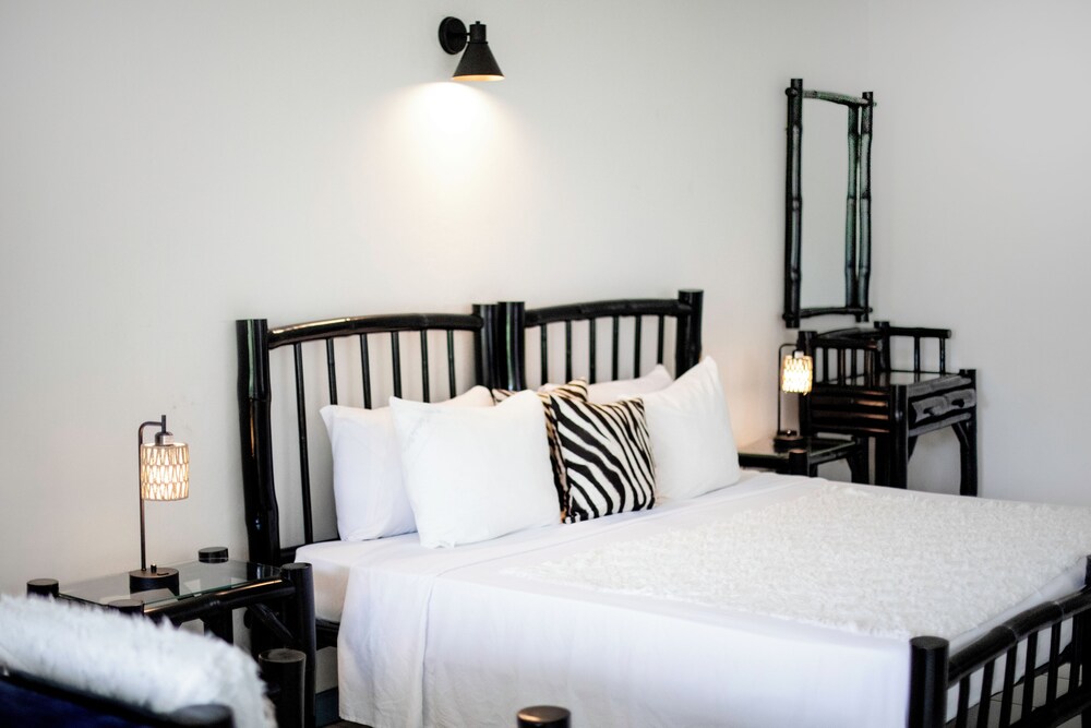

Roma - Port Antonio - LF Jungle Retreat