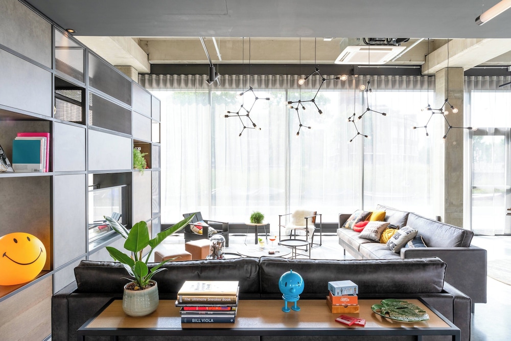 

Roma - Bunnik - Moxy Utrecht