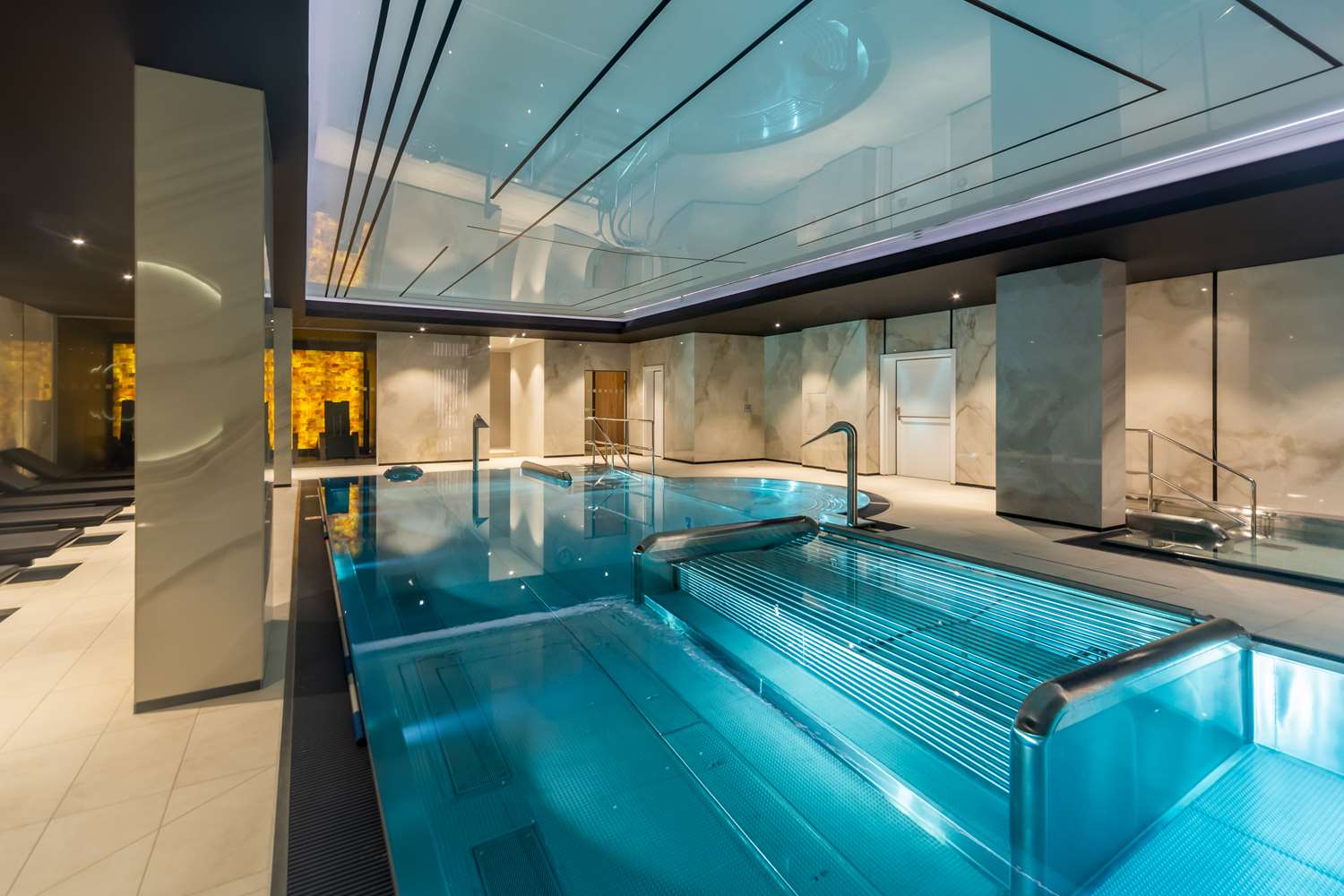 

Roma - Gdańsk - Radisson Hotel & Suites, Gdansk, Wyspa Spichrzów