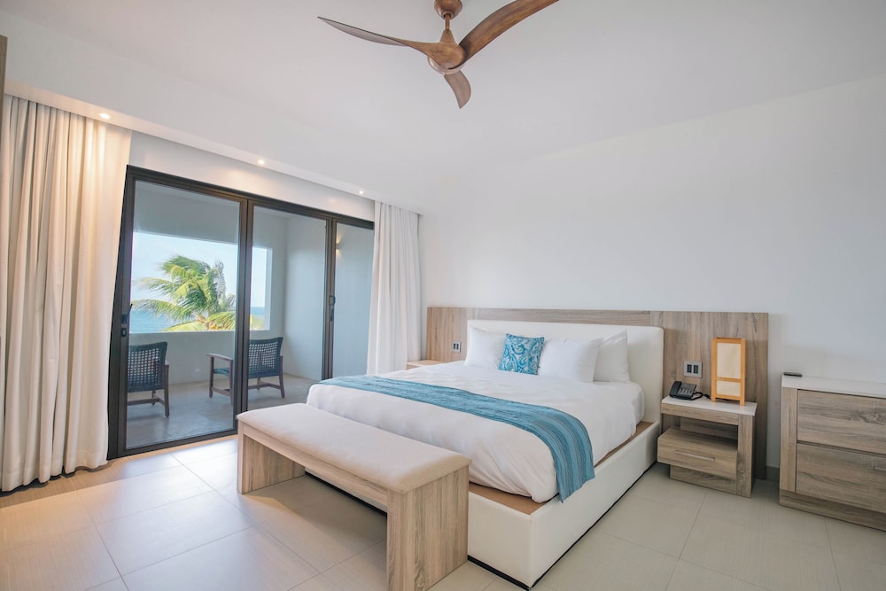 

Bologna - St. John's - Hodges Bay Resort and Spa