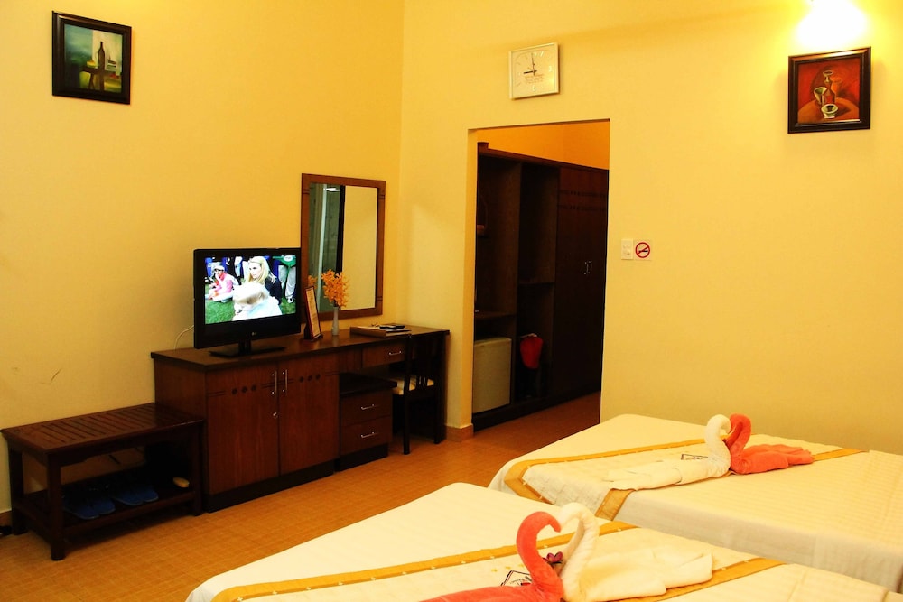 

Roma - Phan Thiet - Tien Dat Mui Ne - Blue Waves Resort & Spa