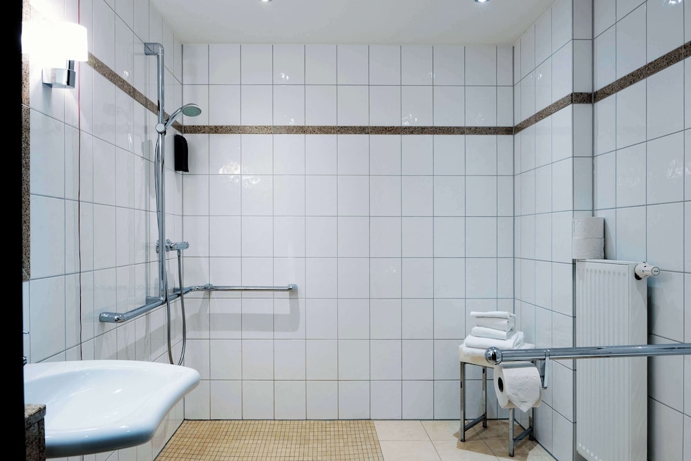 

Milano - Ratingen - Ramada by Wyndham Duesseldorf Ratingen