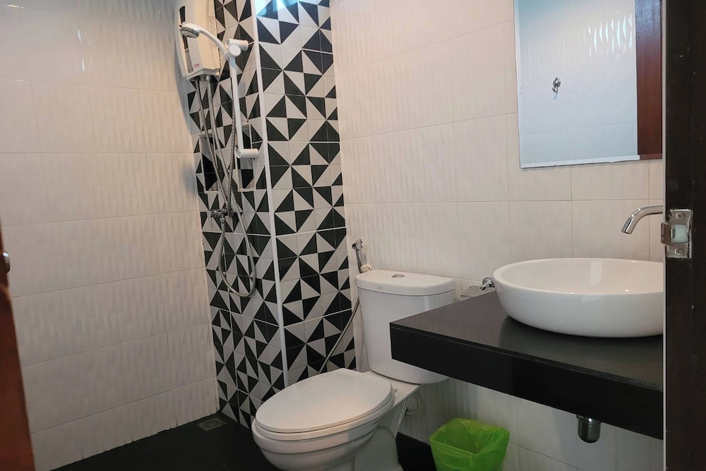 

Catania - Ban Pa Khlok - Snooze Inn Phuket