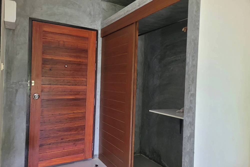 

Catania - Ban Pa Khlok - Snooze Inn Phuket