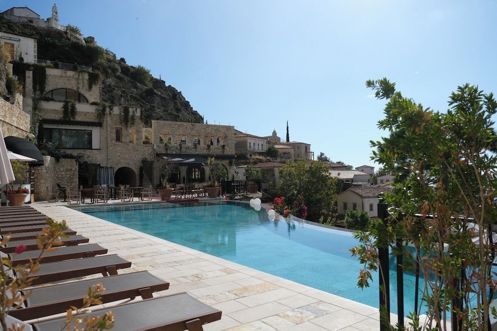 

Milano - Dhërmi - Zoe Hora Hotel Dhermi