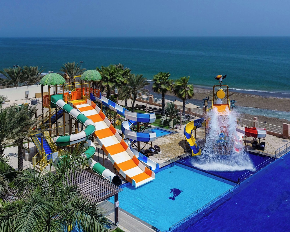 

Milano - Sohar - Radisson Blu Hotel & Resort, Sohar