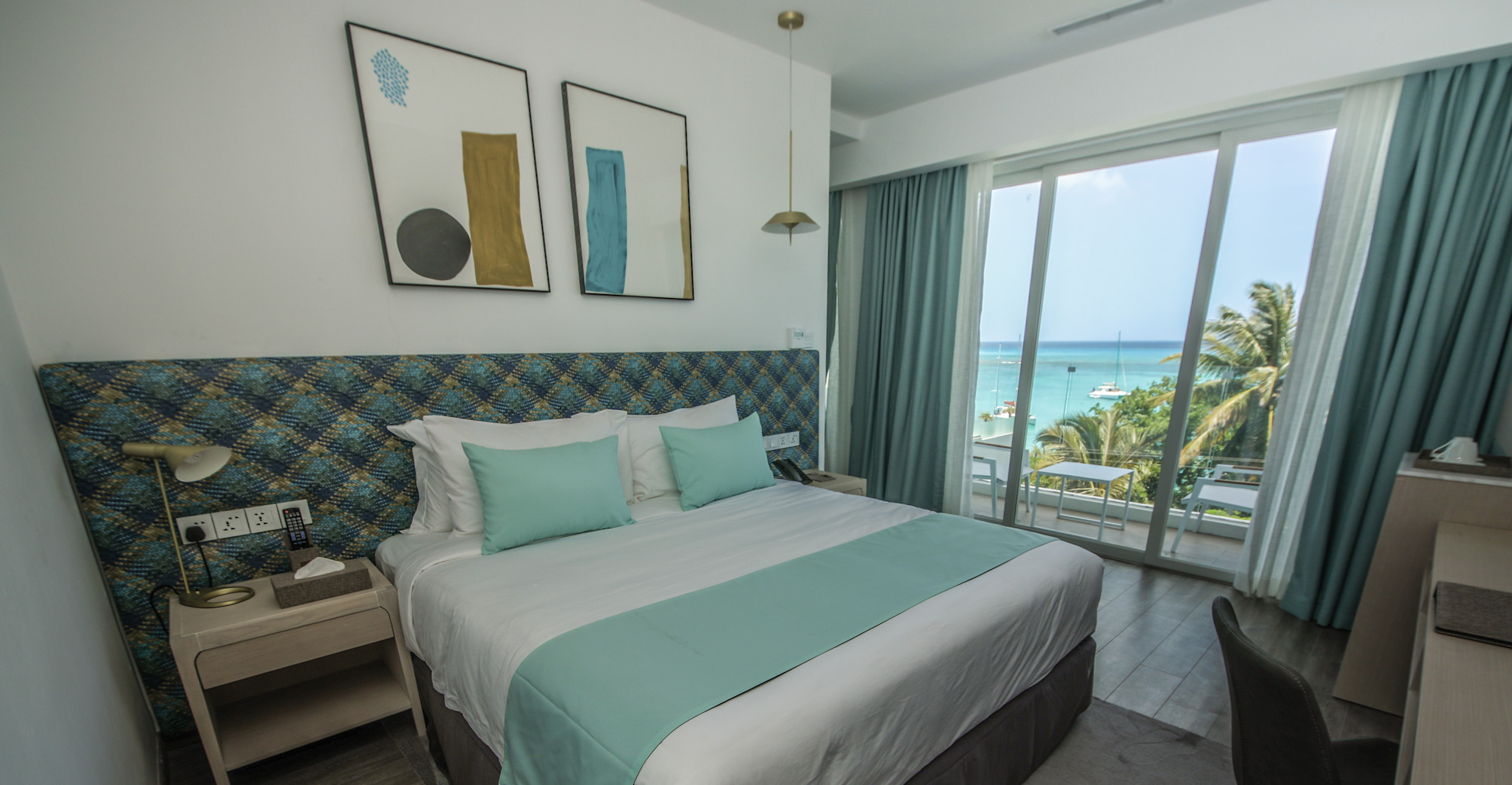

Milano - Cap Malheureux - Ocean V Hotel