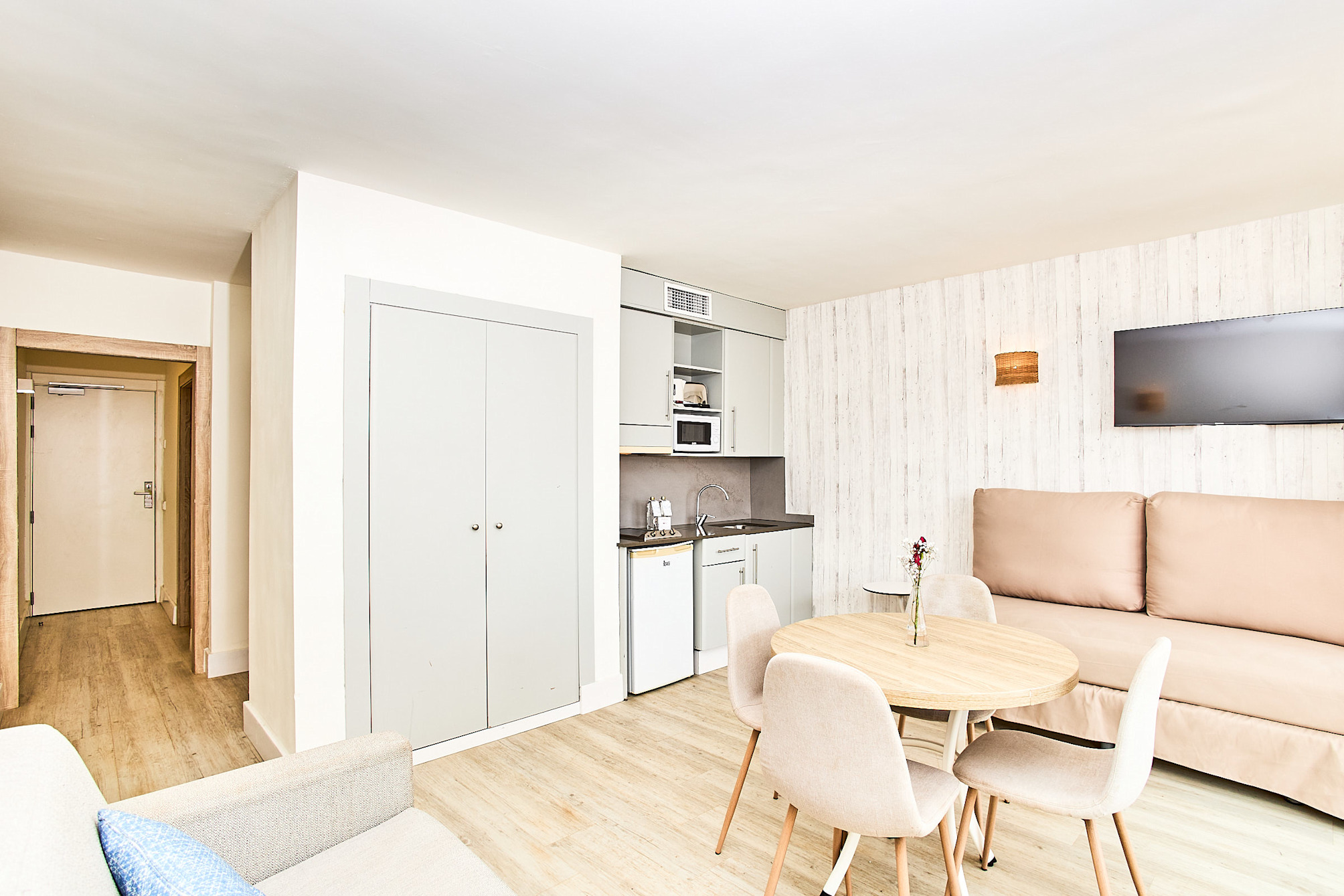 

Bologna - Santa Eulalia del Río - Leonardo Royal Hotel Ibiza Santa Eulalia
