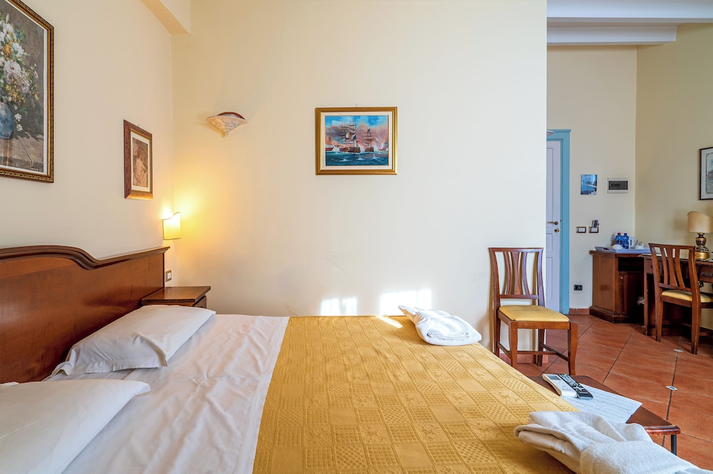 

Venezia - Plemmirio - Hotel Mediterraneo