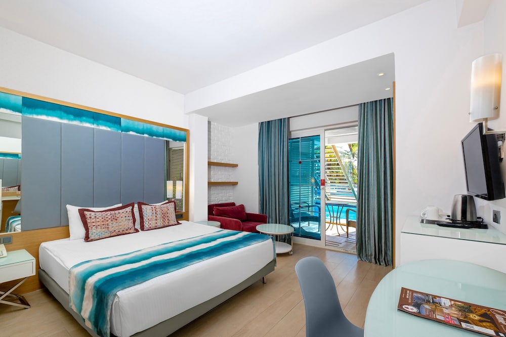 

Roma - Konaklı - Long Beach Alanya - Ultra All Inclusive
