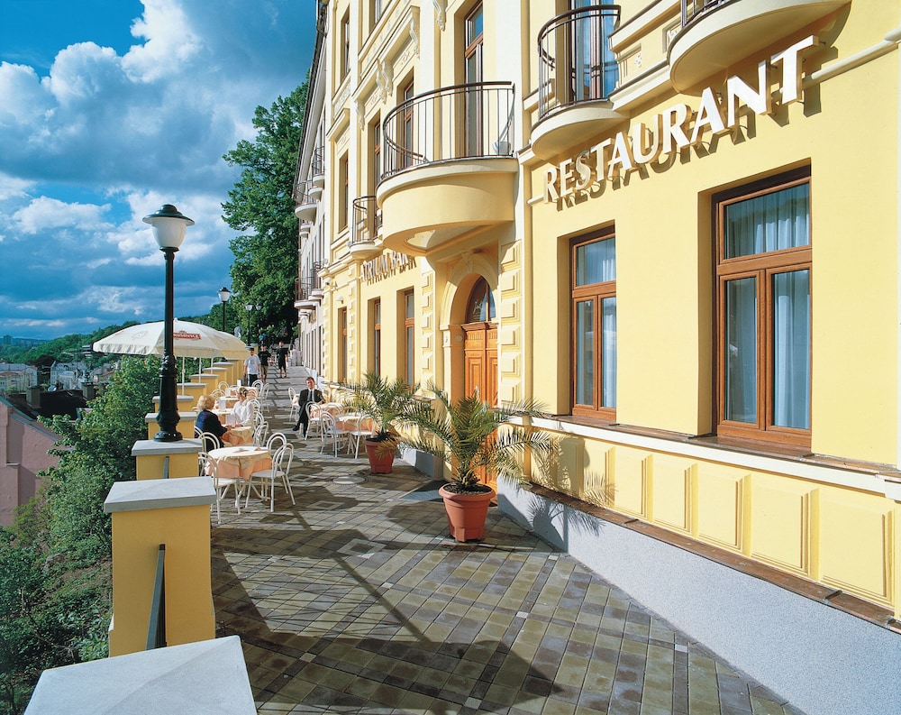 

Roma - Karlovy Vary - Wellness Hotel Jean De Carro