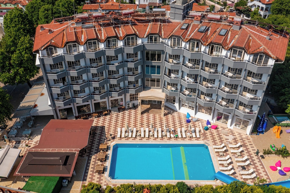 Club Selen icmeler