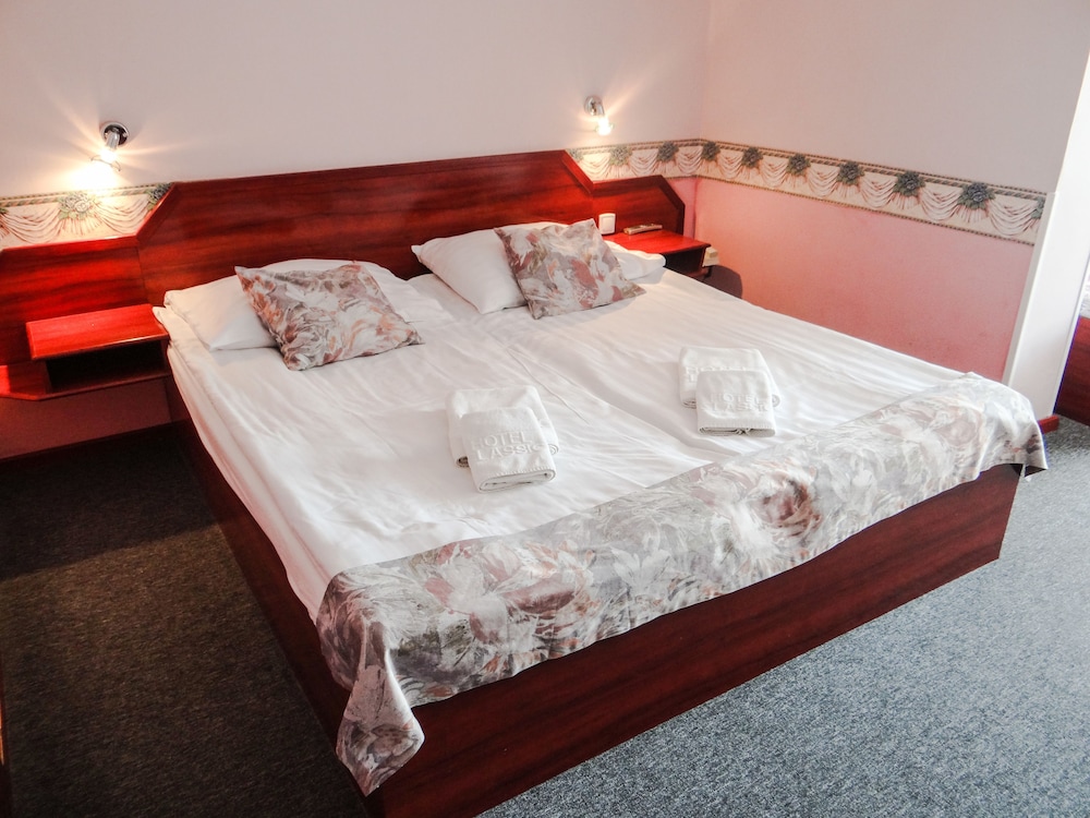 

Lamezia Terme - Budapest - Classic Hotel