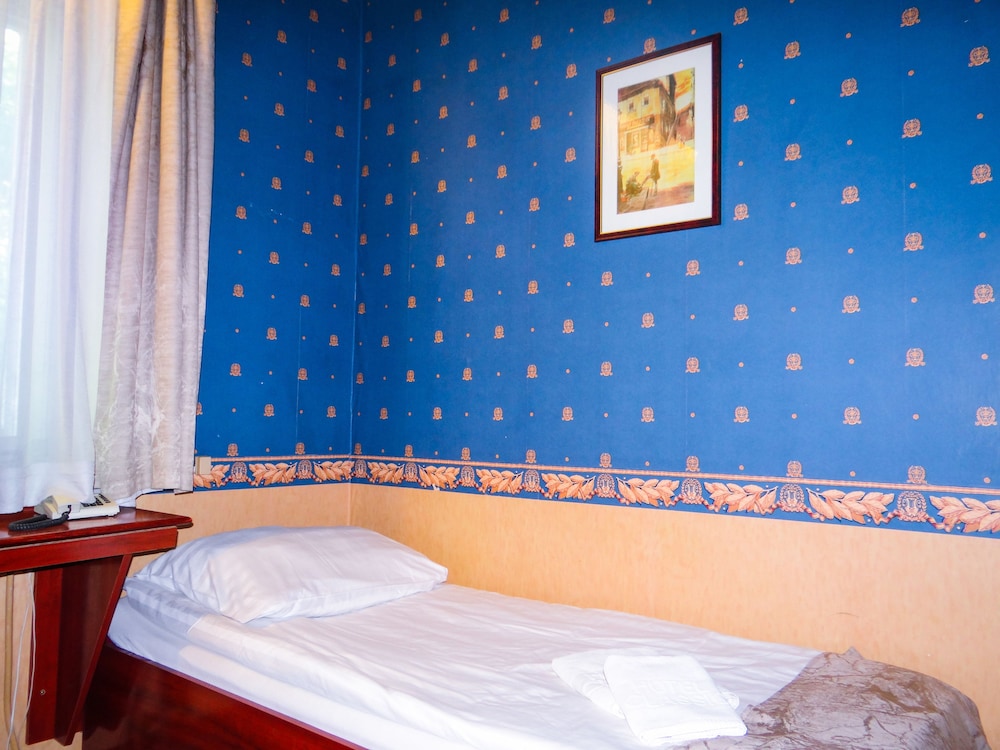 

Brindisi - Budapest - Classic Hotel
