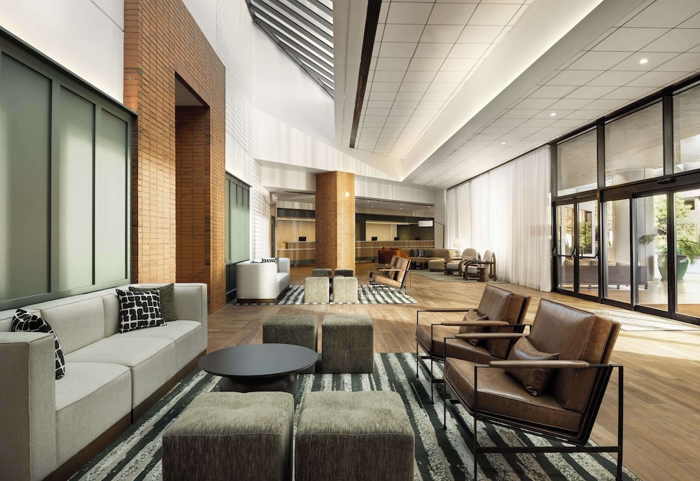 

Milano - Marina del Rey - Sonesta Los Angeles Airport LAX