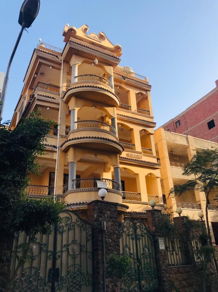 

Venezia - Il Cairo - Sami pyramids inn