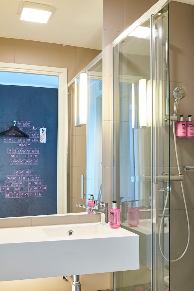 

Reggio Calabria - Eltham - Moxy London Excel