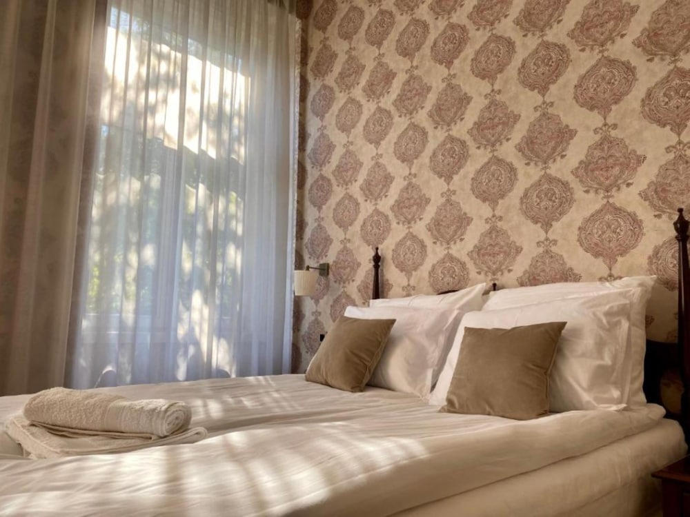 

Verona - Budapest - OPERA16 Guestrooms