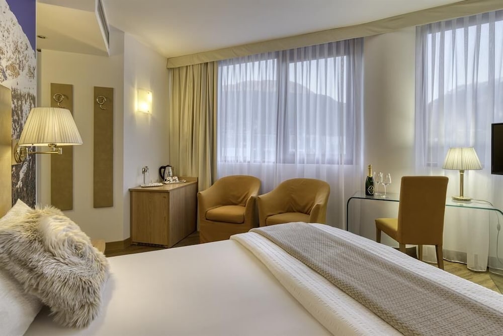

Napoli - Trento - Hotel Sporting Trento