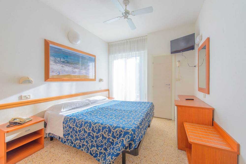 

Catania - Riviera Romagnola, Mare Italia - Hotel San Marino