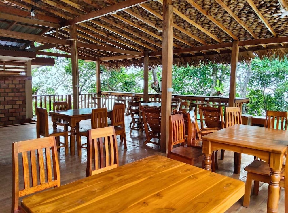 

Roma - Ko Jum - Velora Bay Koh Jum