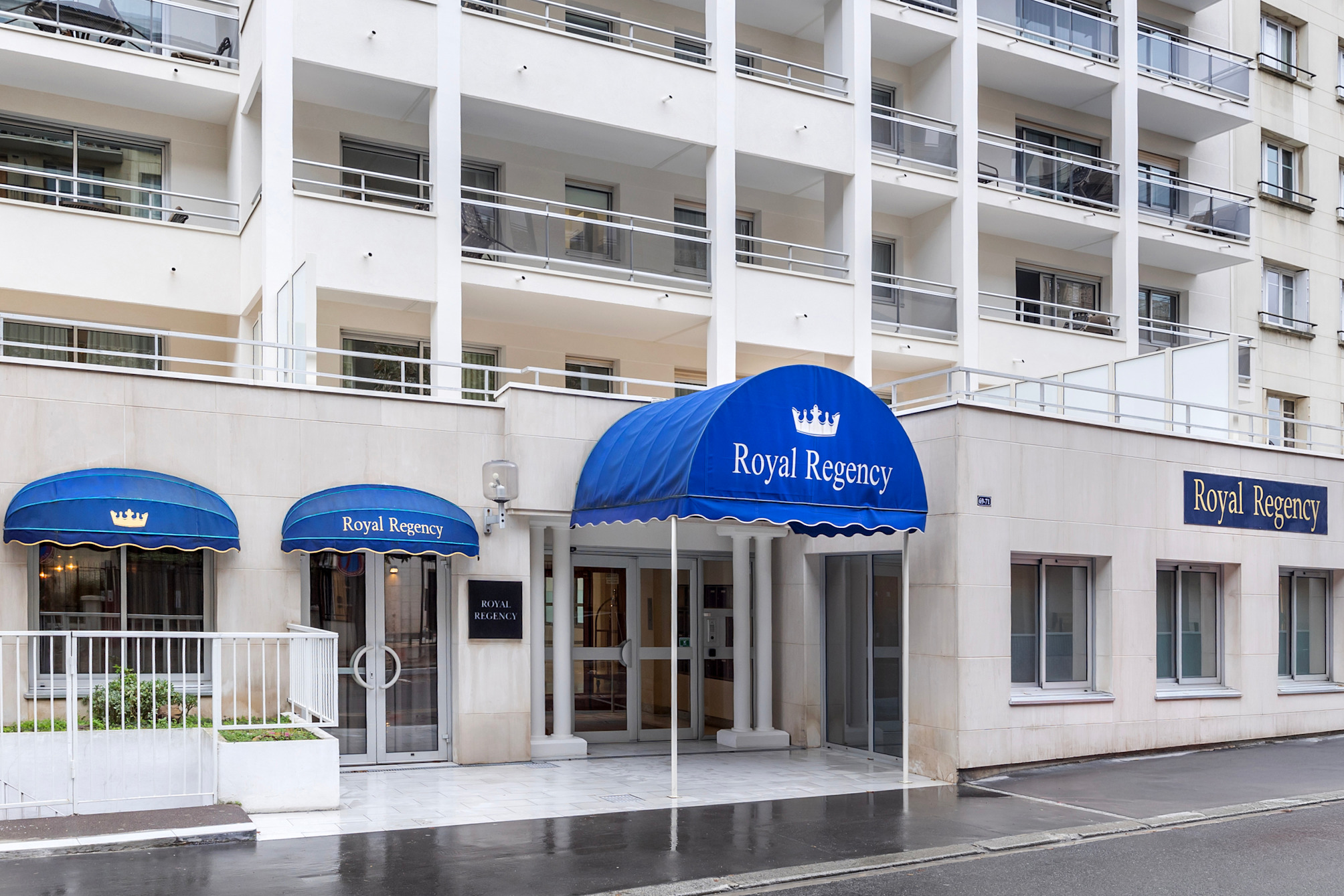 

Lamezia Terme - Noisy-le-Grand - Royal Regency Paris Vincennes