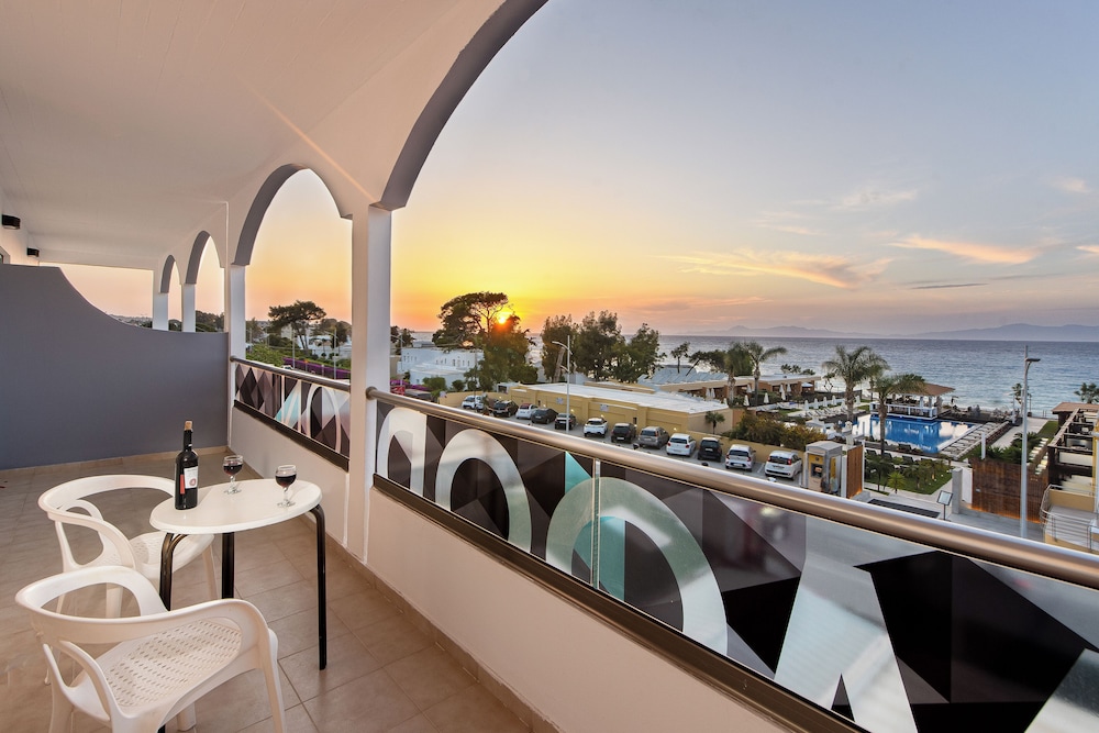 

Roma - KKallithea Rhodes - Sunny Days Hotel