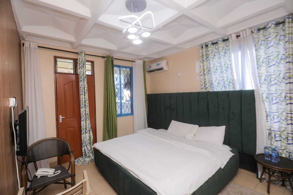 

Milano - Nyali , Mombasa Beach - Lacasa Nyali Hotel